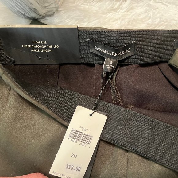 Banana Republic Devon Faux Suede Pants/Leggings - Picture 4 of 9